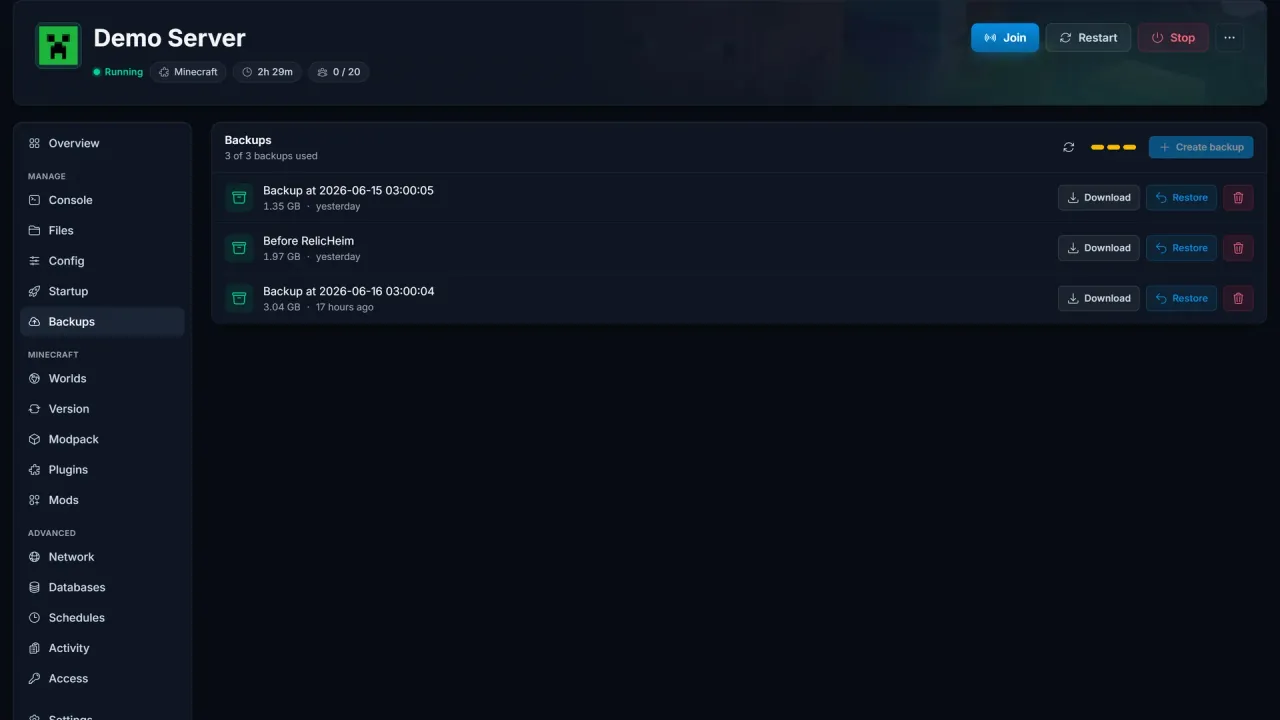 Backup list in the SpillHosting panel with restore and download actions